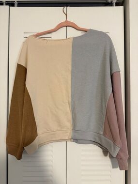 Colorblock Crewneck Sweatshirt in Cream, Light Blue, Mauve & Brown
